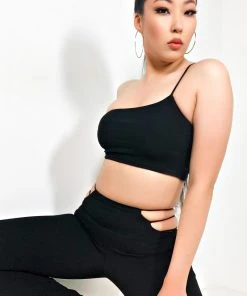 ALL OF ME ON SHOULDER TANK -akira shop all of me on shoulder tank black 3