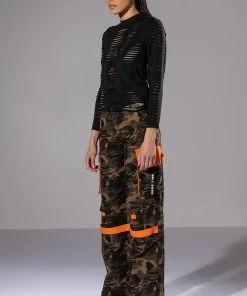 BANK ON ME RELAXED CARGO JEANS -akira shop bank on me relaxed cargo jeans camo 3 3