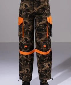 BANK ON ME RELAXED CARGO JEANS -akira shop bank on me relaxed cargo jeans camo 6 6