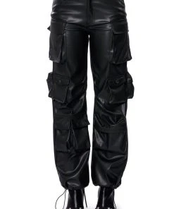 BASICALLY A MODEL PU CARGO PANT -akira shop basically a model pu cargo pant black 6 6