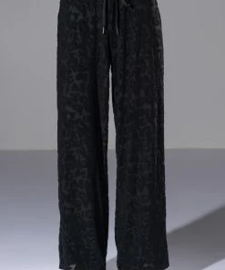 BE HERE TEXTURED WIDE LEG SWEATPANT -akira shop be here textured wide leg sweatpant black 5 5 c1