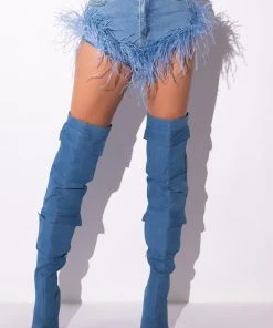 BIG ENERGY FEATHER JEAN SHORT -akira shop big energy feather jean short light blue denim 5 5