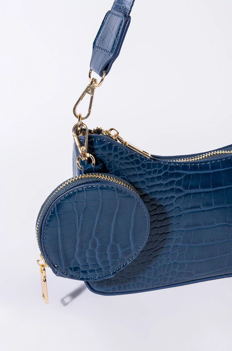 BLUE DREAMS CROC BAGUETTE PURSE SET 8 BLUE DREAMS CROC BAGUETTE PURSE SET - Image 6