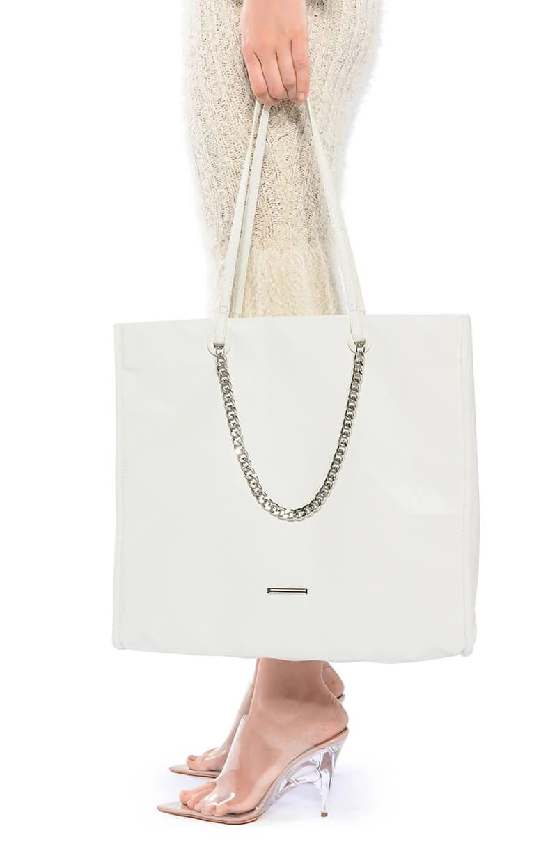 BUZZING WHITE TOTE BAG 3 BUZZING WHITE TOTE BAG