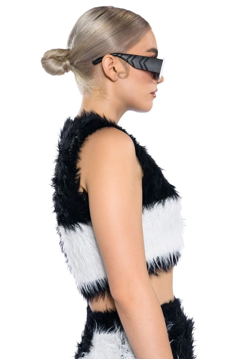 CHECKMATE SIR FUZZY CROP TOP 8 CHECKMATE SIR FUZZY CROP TOP - Image 6