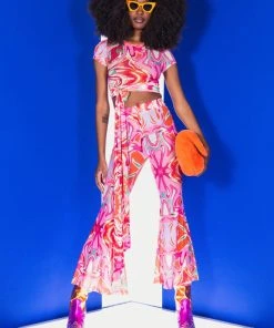 COLORFUL IMAGINATION CROPPED MESH T SHIRT -akira shop colorful imagination cropped mesh t shirt red multi 6 6