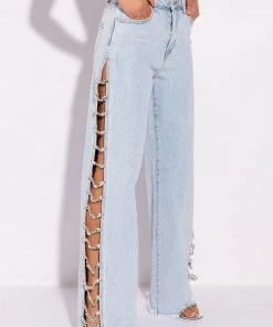 COVERED IN DIAMONDS RELAXED JEANS