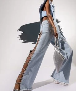 COVERED IN DIAMONDS RELAXED JEANS -akira shop covered in diamonds relaxed jeans light blue denim 4 4 c1