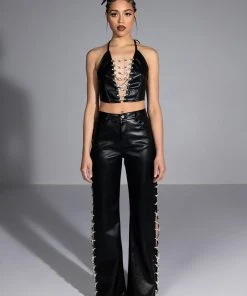 COVERED IN ICE FAUX LEATHER RHINESTONE PANT 21 COVERED IN ICE FAUX LEATHER RHINESTONE PANT -akira shop covered in ice faux leather rhinestone pant black 10 10