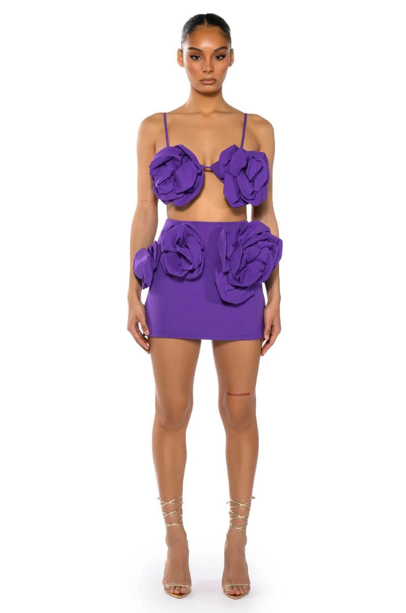 WHAT ITS LIKE FLORAL APPLIQUE BRALETTE 5 WHAT ITS LIKE FLORAL APPLIQUE BRALETTE - Image 3