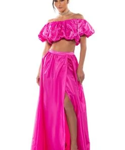 DRESS LIKE ROYALTY VOLUME CROP TOP -akira shop dress like royalty volume crop top pink 3 3