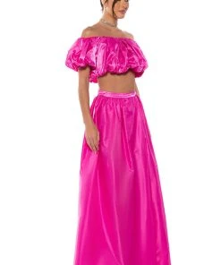 DRESS LIKE ROYALTY VOLUME CROP TOP -akira shop dress like royalty volume crop top pink 5 5