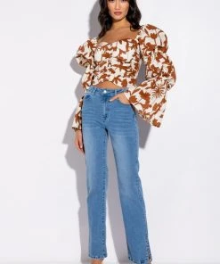 ELEVATED MID RISE STUD SLIT STRAIGHT JEANS -akira shop elevated mid rise stud slit straight jeans medium blue denim 2 2