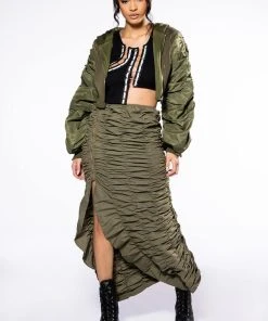 EXPENSIVE TASTE PIN DETAIL TOP -akira shop expensive taste pin detail top black 3 3