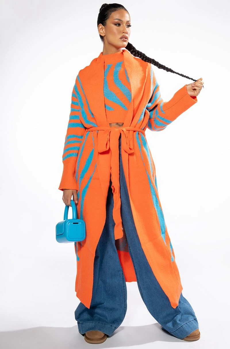 EYE OF THE TIGER SLEEVELESS SWEATER 6 EYE OF THE TIGER SLEEVELESS SWEATER - Image 4