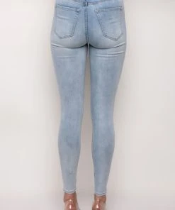 FLEX-FIT EXTREME STRETCH HIGH WAISTED DISTRESSED SKINNY JEANS -akira shop flex fit extreme stretch high waisted distressed skinny jeans light blue denim 7 7