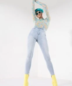 FLEX-FIT HIGH WAISTED SUPER STRETCHY SKINNY JEANS -akira shop flex fit high waisted super stretchy skinny jeans light blue denim 2 2