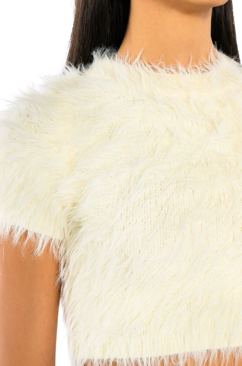 FUZZY MOOD SHORT SLEEVE TOP 8 FUZZY MOOD SHORT SLEEVE TOP - Image 6