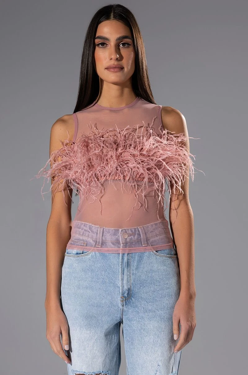 HAPPILY EVER AFTER SLEEVELESS FEATHER TOP IN BLUSH 7 HAPPILY EVER AFTER SLEEVELESS FEATHER TOP IN BLUSH - Image 5