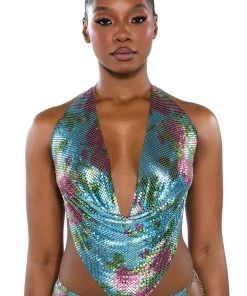 IN THE MOMENT FLORAL CHAINMAIL HALTER TOP