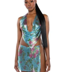 IN THE MOMENT FLORAL CHAINMAIL HALTER TOP 12 IN THE MOMENT FLORAL CHAINMAIL HALTER TOP -akira shop in the moment floral chainmail halter top blue multi 3 3