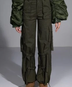 IT IS BACK CARGO PANTS -akira shop it is back cargo pants olive 1 1 c1