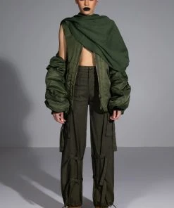 IT IS BACK CARGO PANTS -akira shop it is back cargo pants olive 7 7 c1