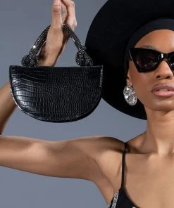 KISS ME MORE SEMI CIRCLE PURSE -akira shop kiss me more semi circle purse black 1 1