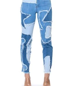LITTLE BIT OF FUN FRAYED RELAXED FIT JEANS 15 LITTLE BIT OF FUN FRAYED RELAXED FIT JEANS -akira shop little bit of fun frayed relaxed fit jeans light blue denim 5 5