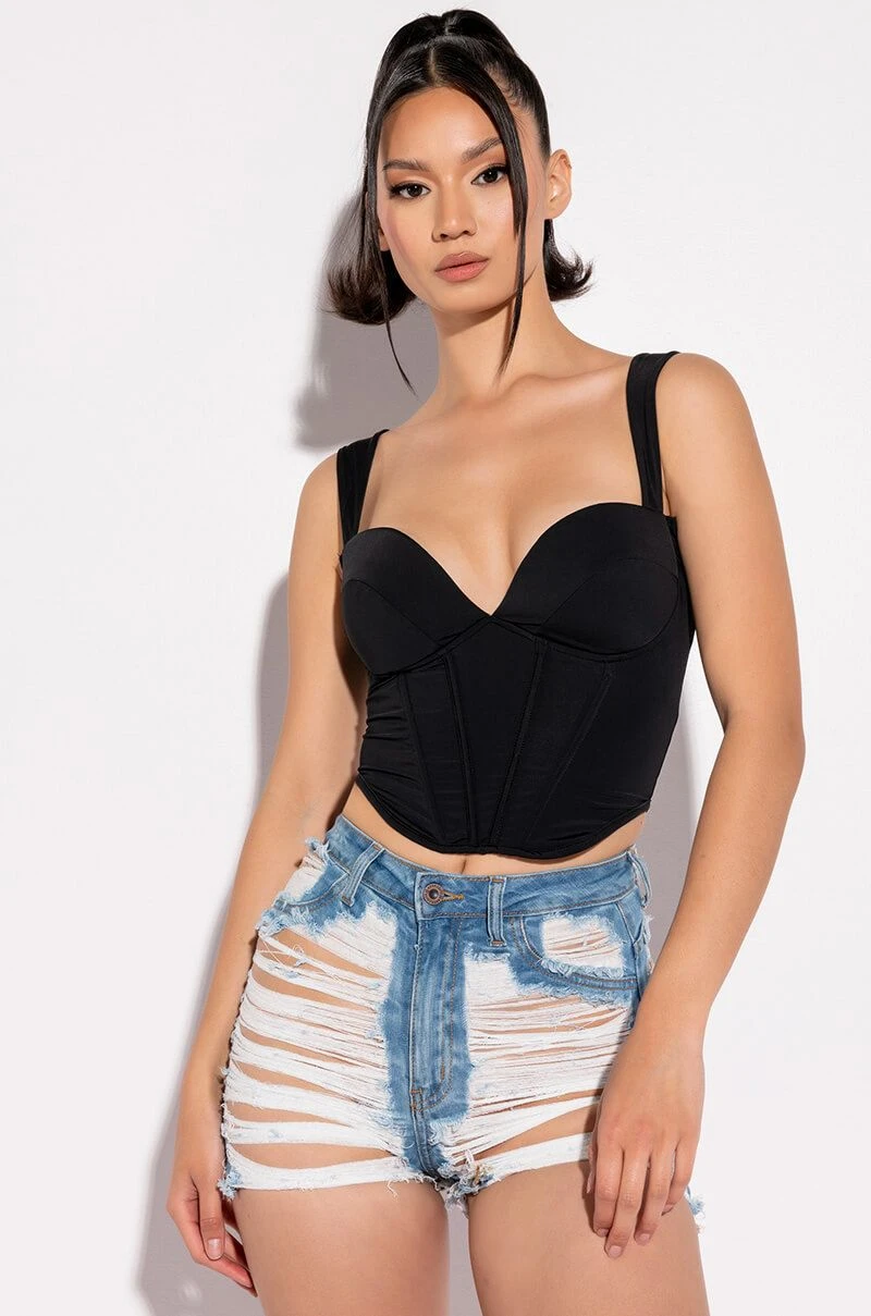 LOVE YOU TO PIECES DENIM SHORT 6 LOVE YOU TO PIECES DENIM SHORT - Image 4