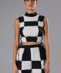 MET YOU SAN FRANCISCO COLORBLOCK SLEEVELESS PUFF CROP TOP -akira shop met you san francisco colorblock sleeveless puff crop top white black 5 5