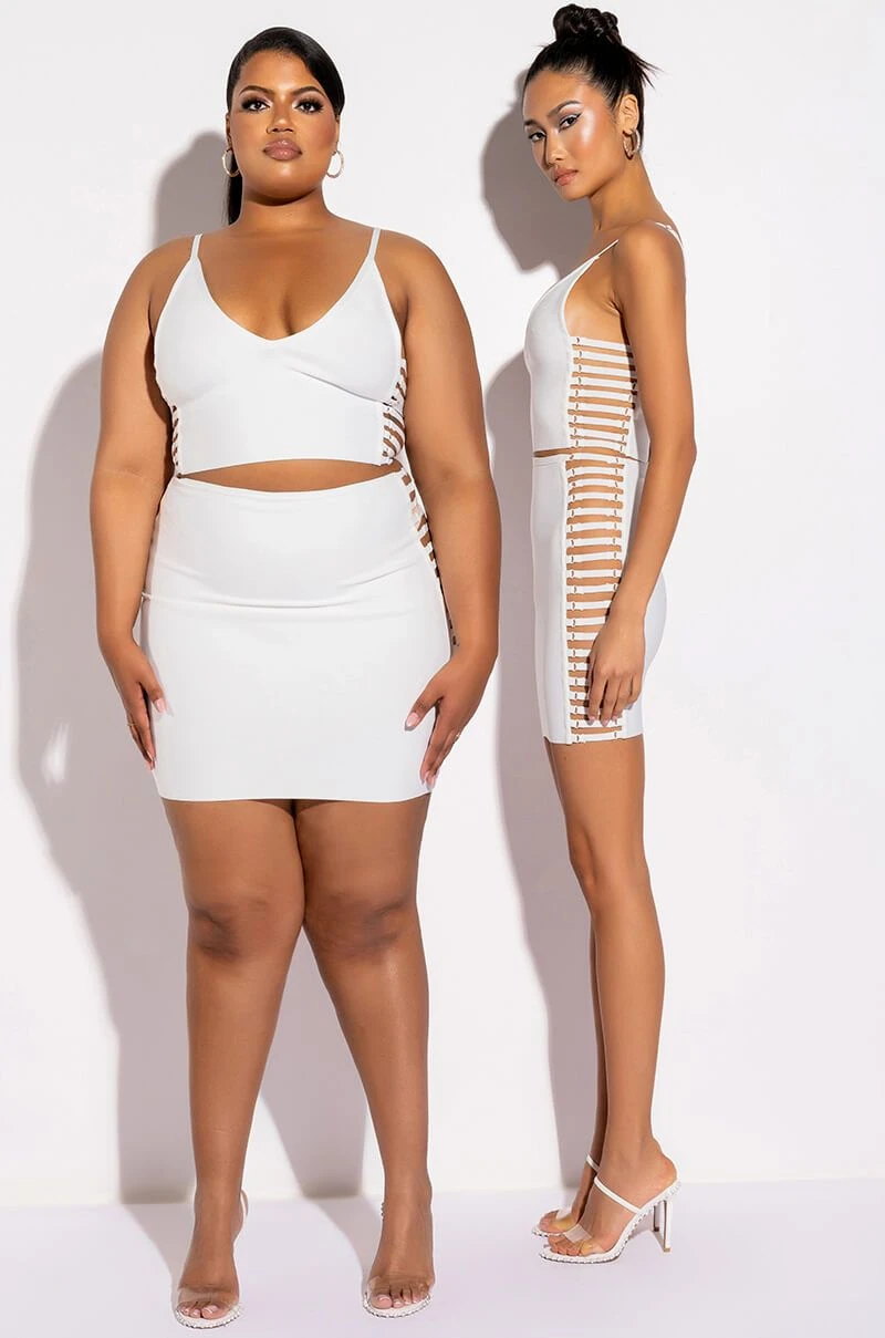 MISBEHAVED BANDAGE CUTOUT CROP TOP 5 MISBEHAVED BANDAGE CUTOUT CROP TOP - Image 3