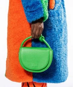 MYLA SOLID PU PURSE IN GREEN 11 MYLA SOLID PU PURSE IN GREEN -akira shop myla solid pu purse in green green 1 1