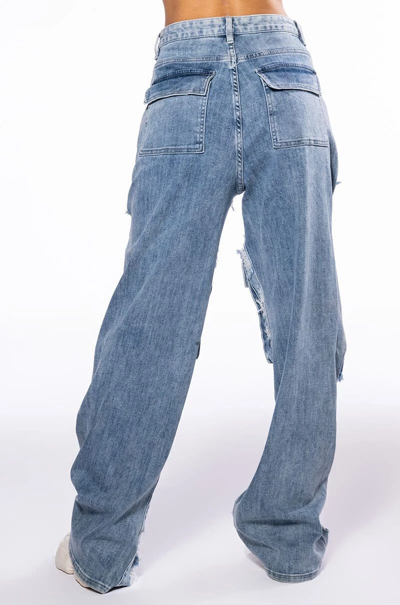 NEVER STRESSED DISTRESSED RELAXED FIT JEANS 7 NEVER STRESSED DISTRESSED RELAXED FIT JEANS - Image 5