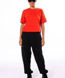 PUMA X VOGUE RELAXED GRAPHIC TEE -akira shop puma x vogue relaxed graphic tee red 7 7