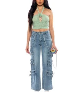 SADIE SAGE GREEN KEYHOLE HALTER TOP -akira shop sadie sage green keyhole halter top green 3 3 c1