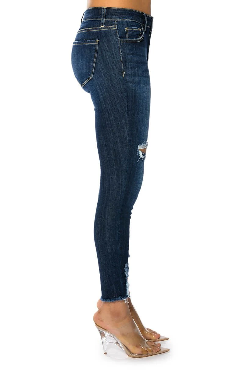 SATURN DARK HIGH RISE SKINNY JEANS 7 SATURN DARK HIGH RISE SKINNY JEANS - Image 5
