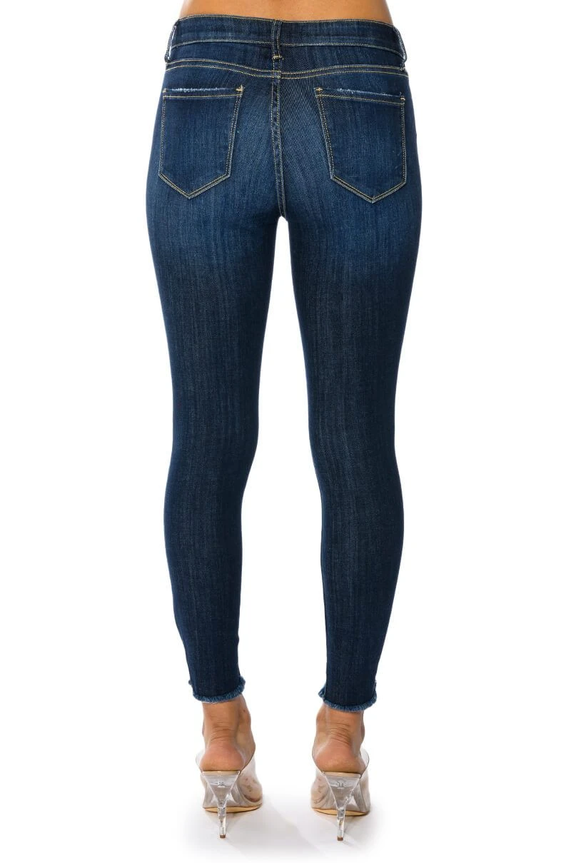 SATURN DARK HIGH RISE SKINNY JEANS 8 SATURN DARK HIGH RISE SKINNY JEANS - Image 6