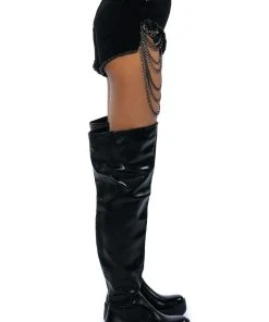 SEXY CHAIN DENIM SHORTS -akira shop sexy chain denim shorts in black black 8 8