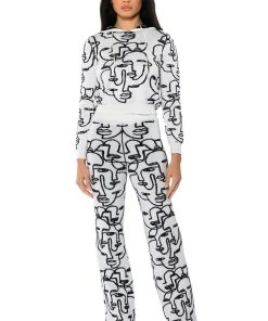 SHE'S GIVING ART REVERSIBLE WIDE LEG KNIT PANT -akira shop shes giving art wide leg knit pant white multi 3 3