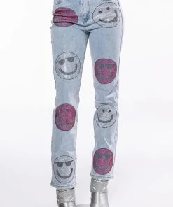 SMILEY FACES RHINESTONE HIGH RISE STRAIGHT LEG JEANS -akira shop smiley faces rhinestone high rise straight leg jeans light blue denim 5 5