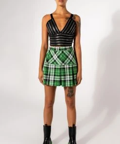 STOLE THE SHOW ZIPPER DETAIL CROPPED BANDAGE TANK 19 STOLE THE SHOW ZIPPER DETAIL CROPPED BANDAGE TANK -akira shop stole the show zipper detail cropped bandage tank black 9 9