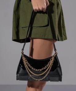 STREET FIGHTER RUBBER BAG IN BLACK -akira shop street fighter rubber bag in black black 1 1