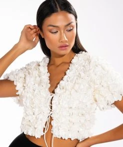 SWEET PARADISE SHORT SLEEVE TIE FRONT TOP