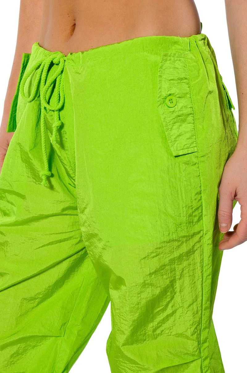 TOO LEGIT WIDE LEG CARGO PANTS 11 TOO LEGIT WIDE LEG CARGO PANTS - Image 9