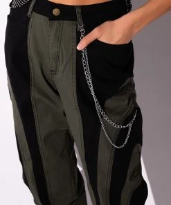 WONKA CHAIN DETAIL COLOR BLOCKED DENIM PANT -akira shop wonka chain detail color blocked denim pant black grey 8 8