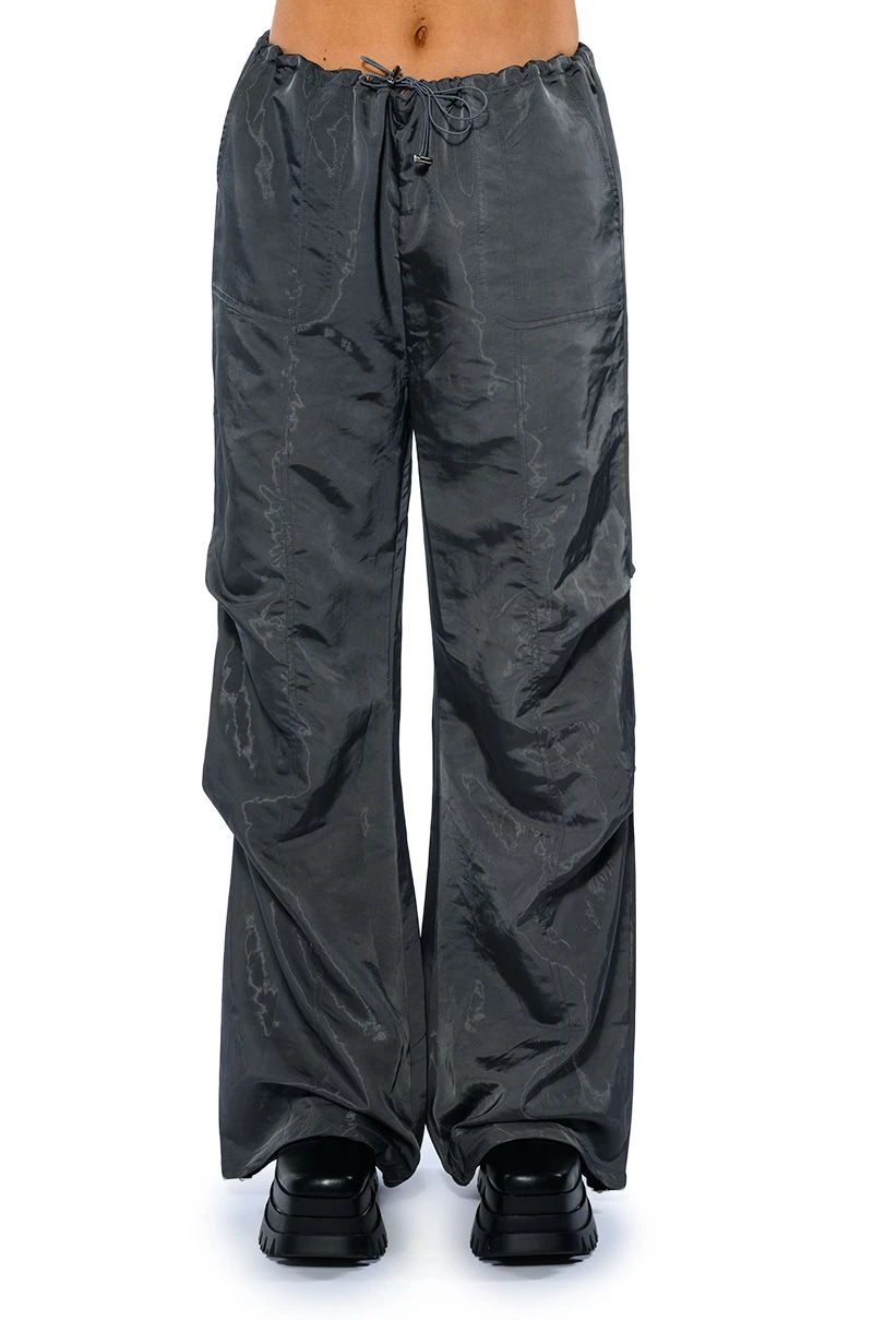 ZONA OVERSIZED PARACHUTE PANTS 8 ZONA OVERSIZED PARACHUTE PANTS - Image 6